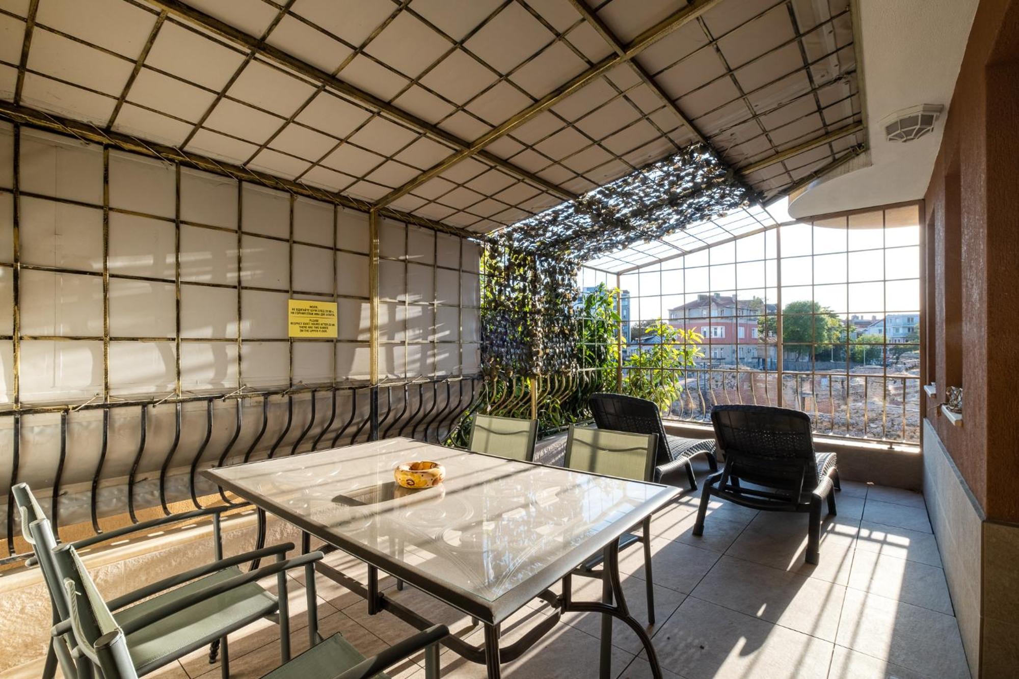 Roman Thermae 2Bdrm Sunny Apartment Warna Zewnętrze zdjęcie