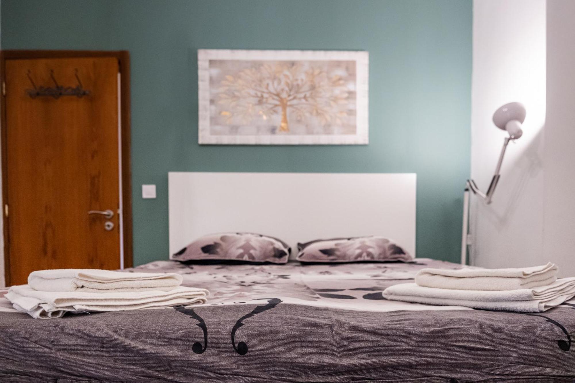 Roman Thermae 2Bdrm Sunny Apartment Warna Zewnętrze zdjęcie