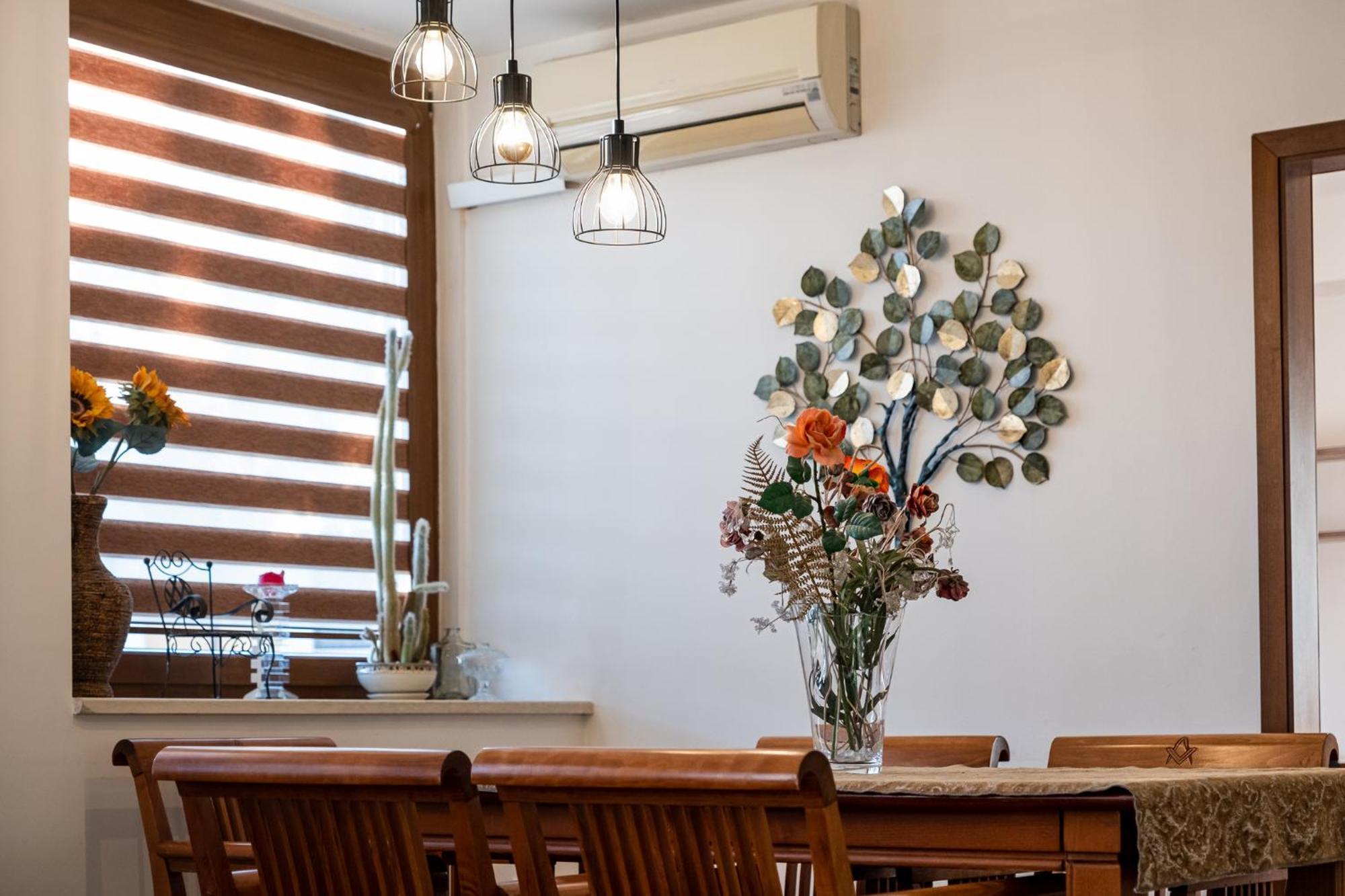 Roman Thermae 2Bdrm Sunny Apartment Warna Zewnętrze zdjęcie