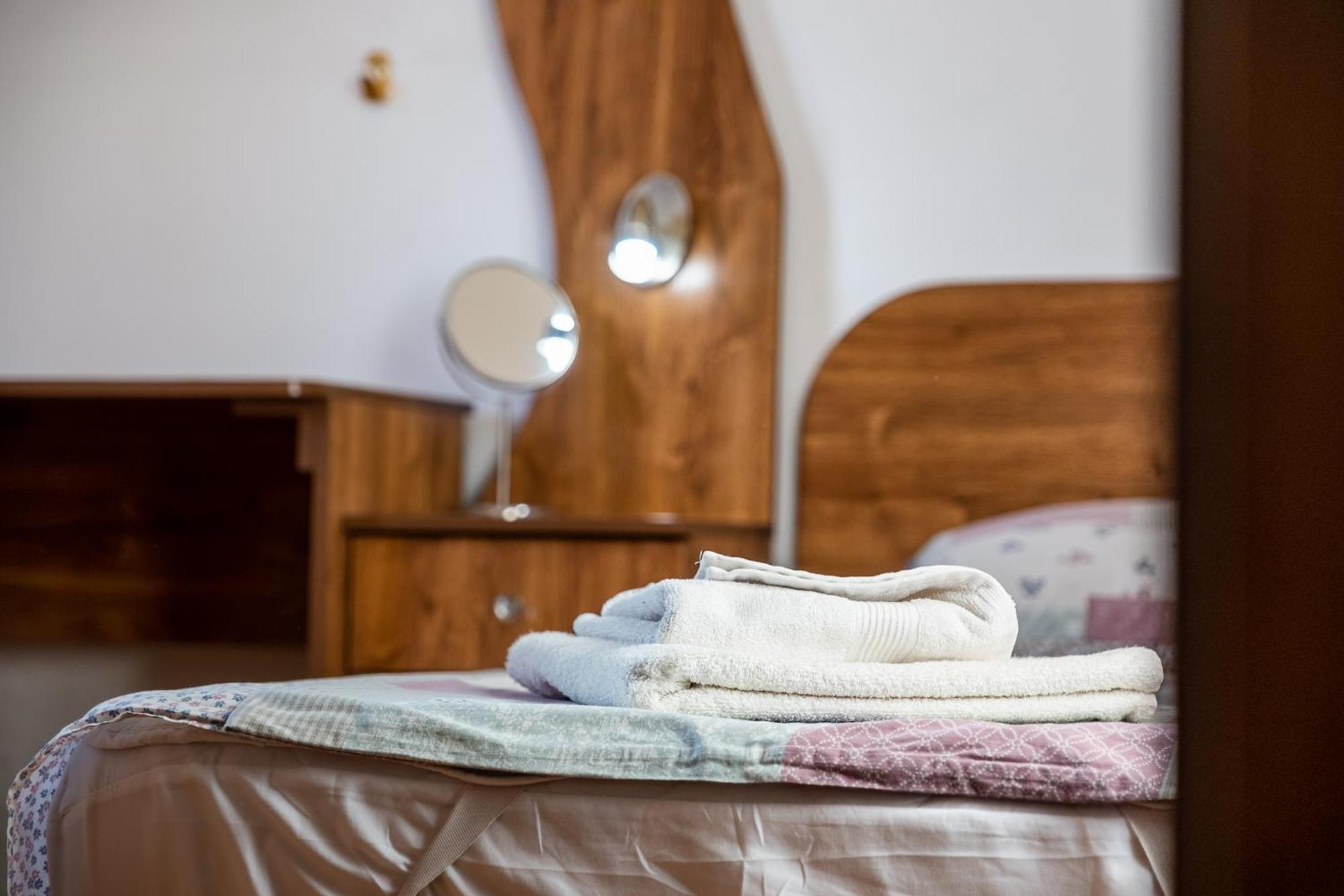 Roman Thermae 2Bdrm Sunny Apartment Warna Zewnętrze zdjęcie